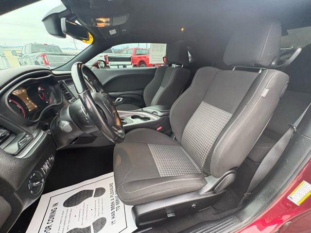 Used 2020 Dodge Challenger R/T w/ Blacktop Package image 27