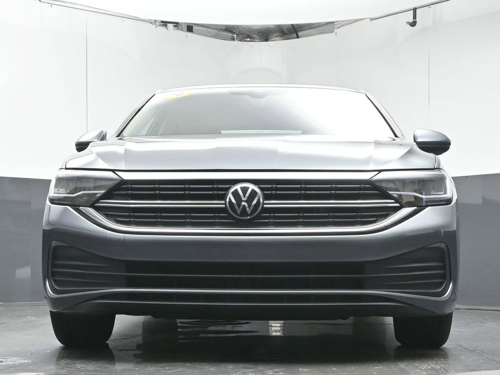 Used 2024 Volkswagen Jetta S image 30