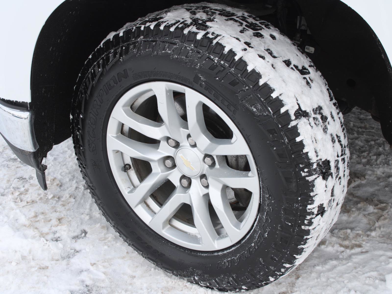 Used 2021 Chevrolet Silverado 1500 LT image 16