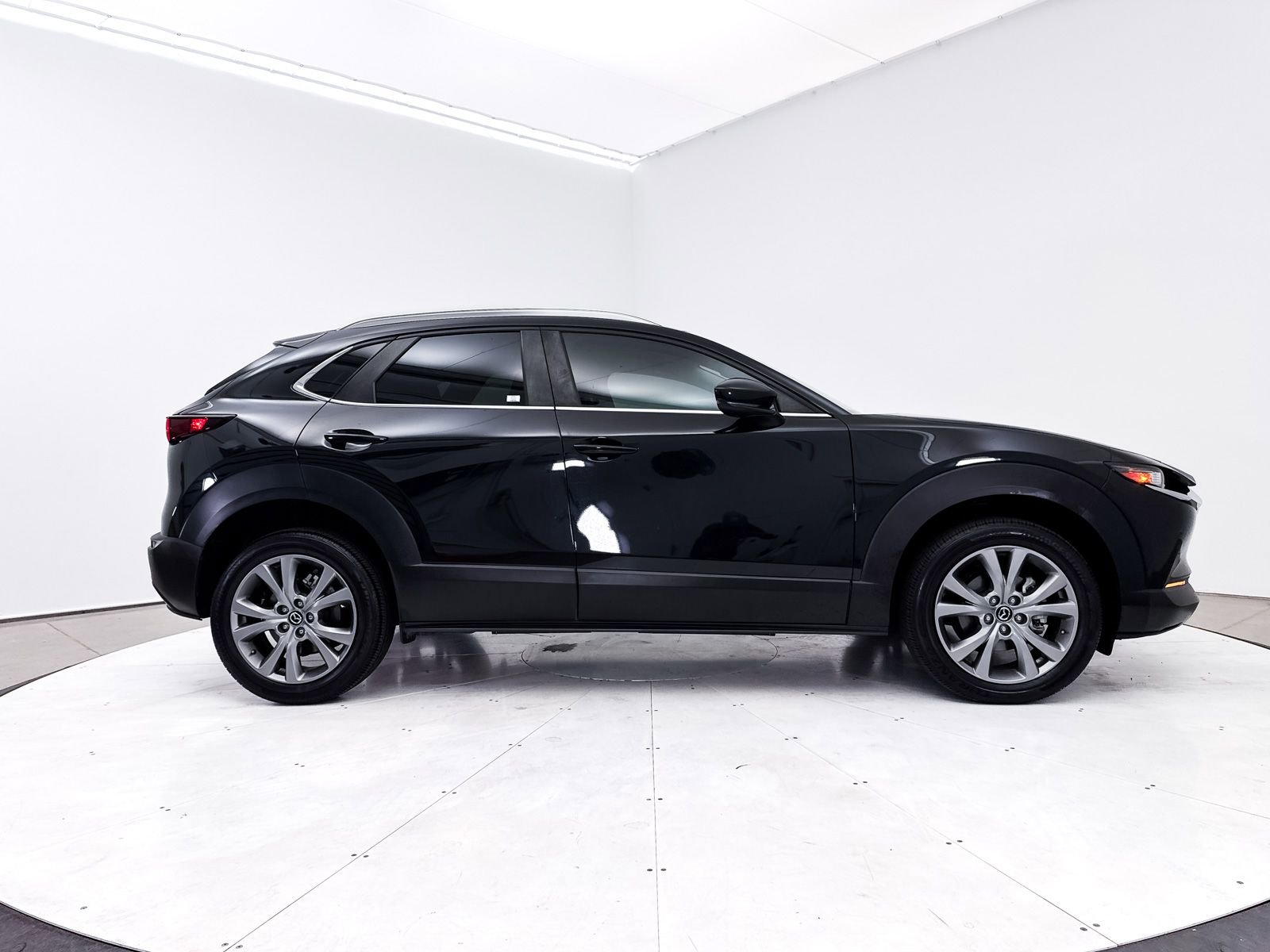 Certified 2023 MAZDA CX-30 AWD 2.5 S w/ Preferred Package image 39