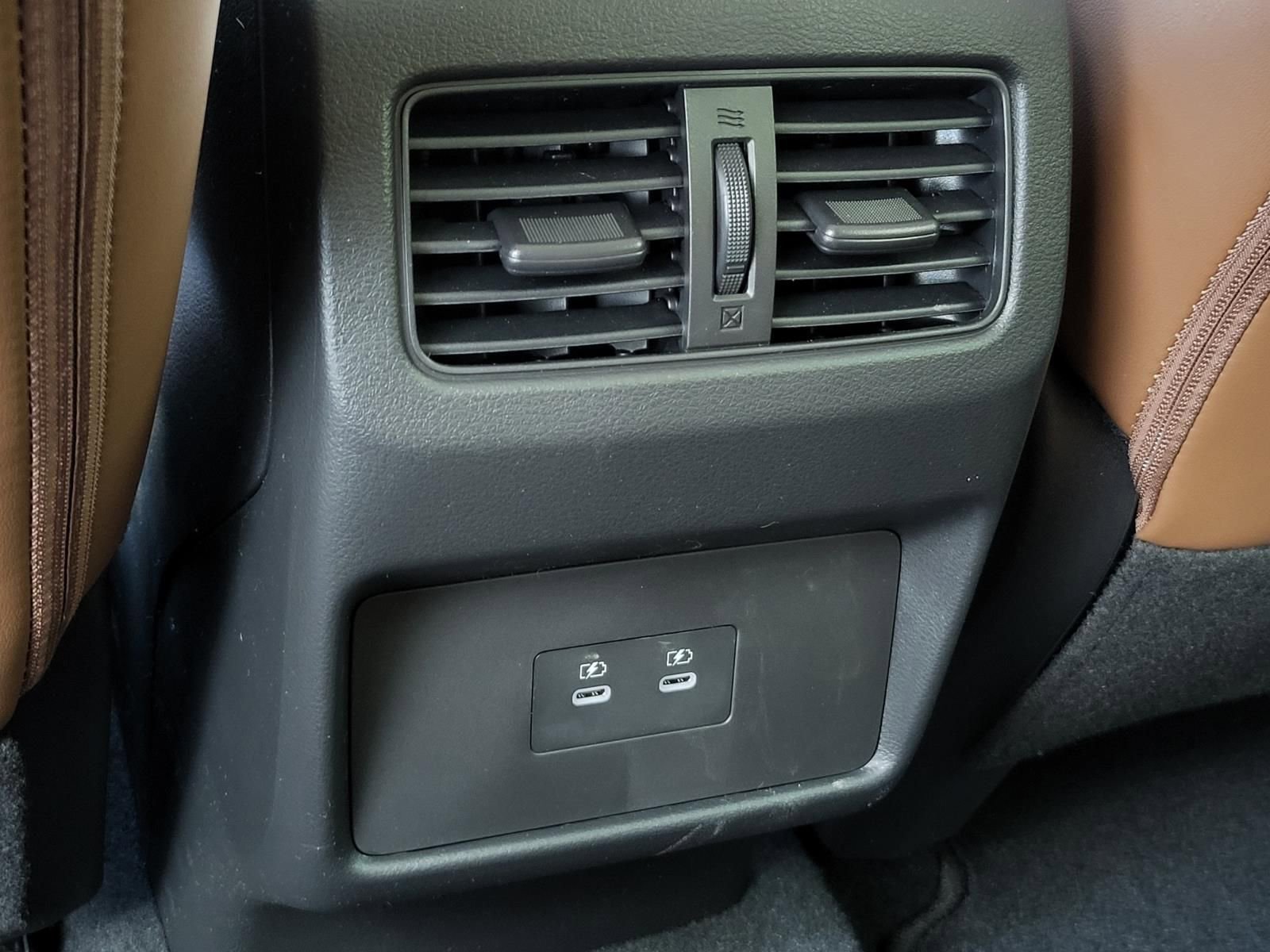 New 2026 Nissan Rogue Platinum image 19