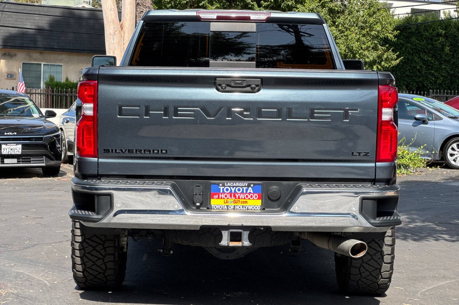 Used 2020 Chevrolet Silverado 2500 LTZ w/ LTZ Plus Package RWD image 5