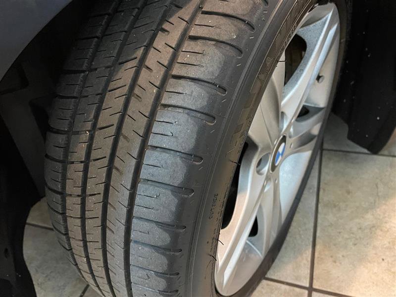 Used 2009 BMW 128i Convertible image 40