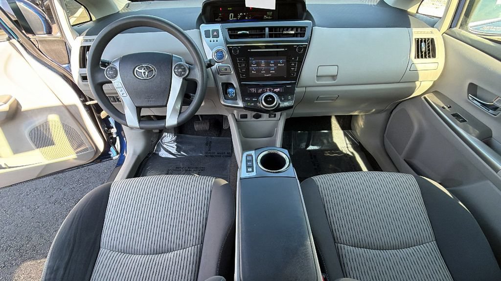 Used 2017 Toyota Prius V Two w/ Carpet Mat Package FWD image 26