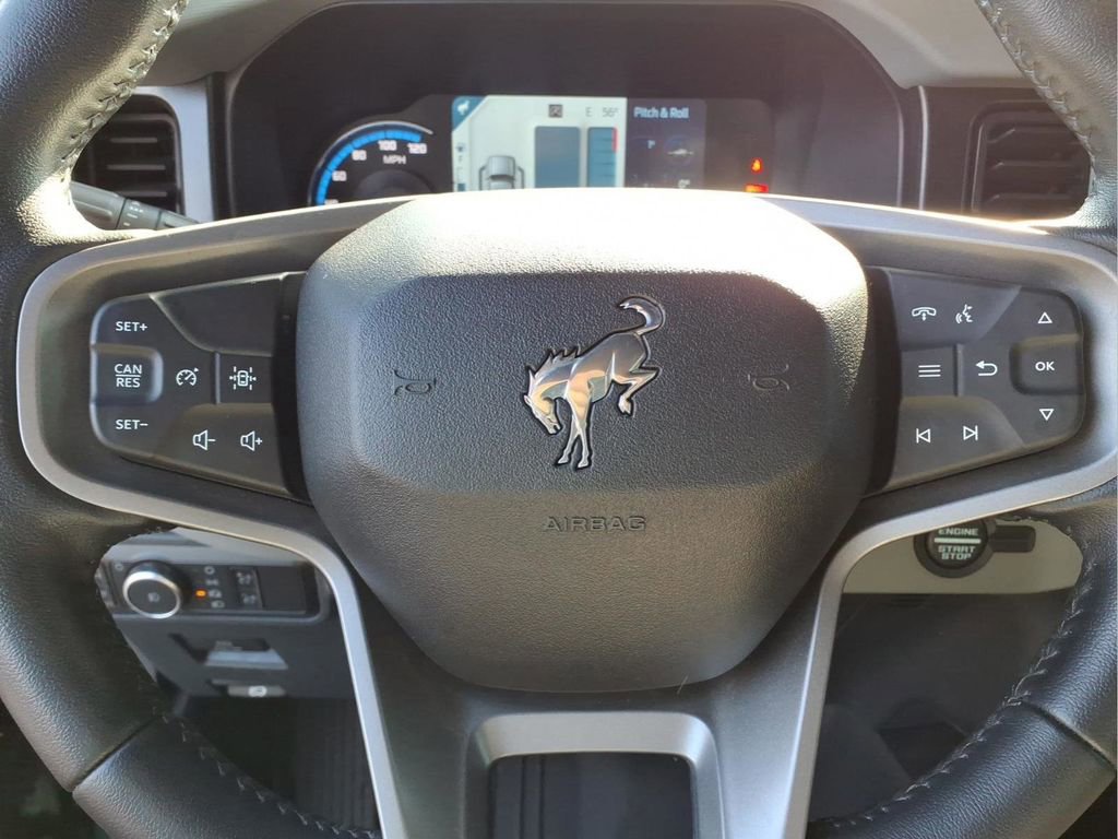 Used 2022 Ford Bronco Badlands w/ Sasquatch Package image 14