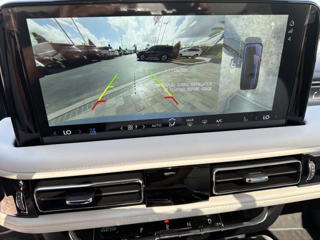 New 2026 Lincoln Aviator Black Label w/ Jet Appearance Package image 32