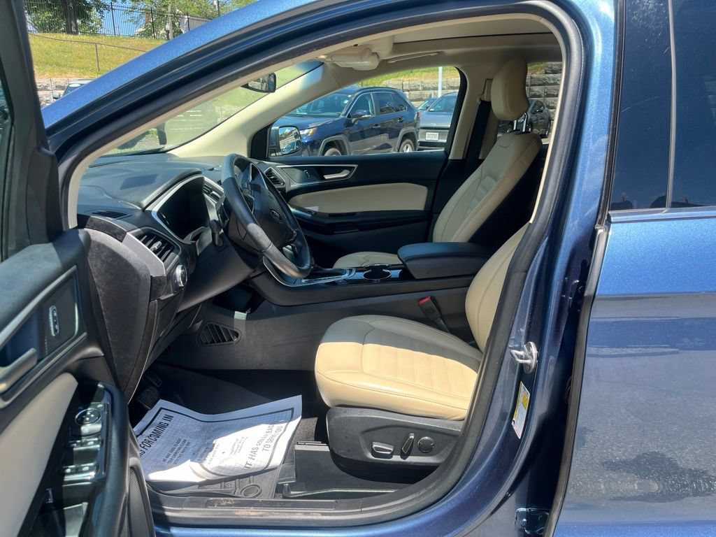 Used 2018 Ford Edge SEL w/ Equipment Group 201A AWD/4WD image 7