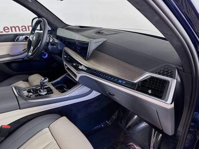 Used 2026 BMW ALPINA XB7 AWD/4WD image 32