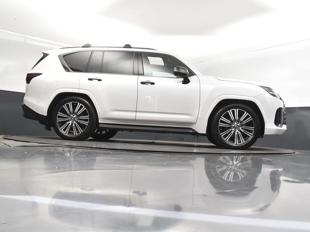 New 2026 Lexus LX 700h Luxury image 48
