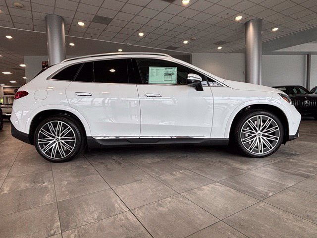 New 2026 Mercedes-Benz EQE 320 4MATIC SUV image 3