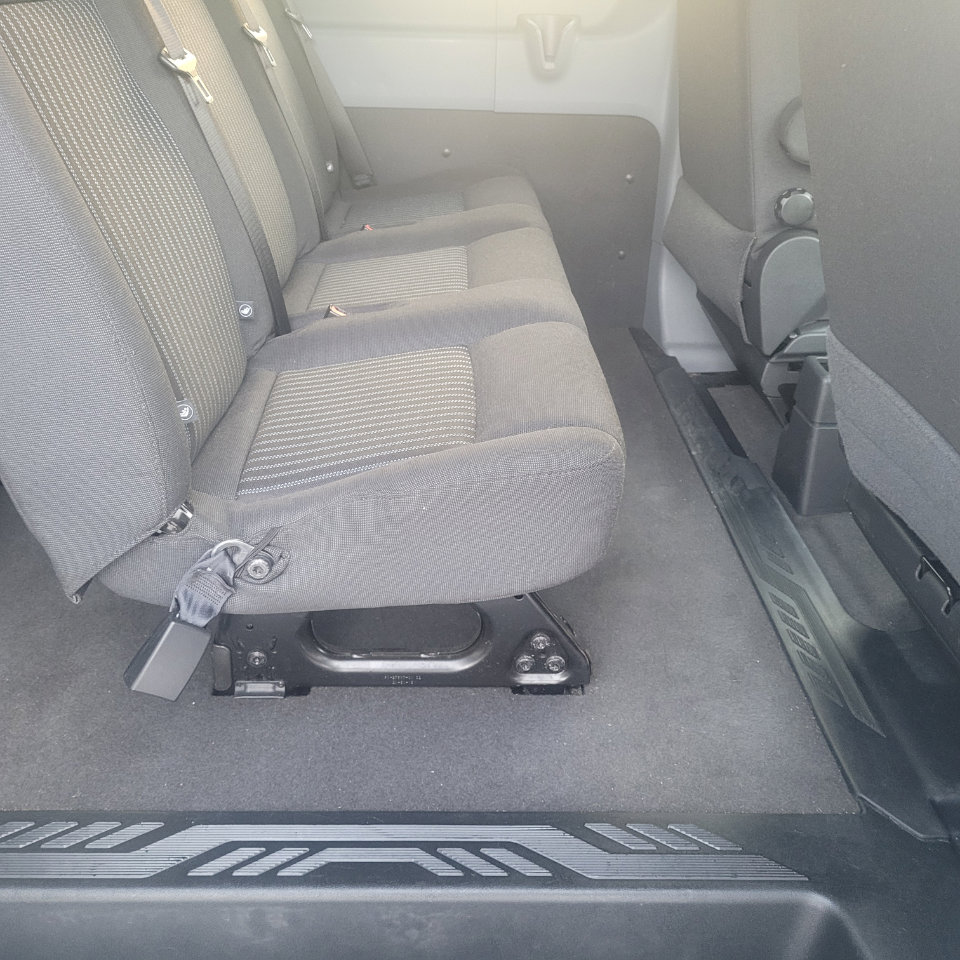 Used 2016 Ford Transit 150 XL image 25