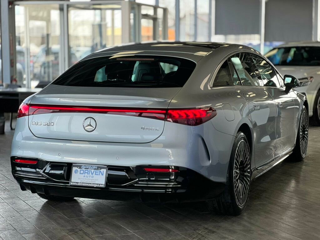 Used 2023 Mercedes-Benz EQS 580 4MATIC Sedan image 47