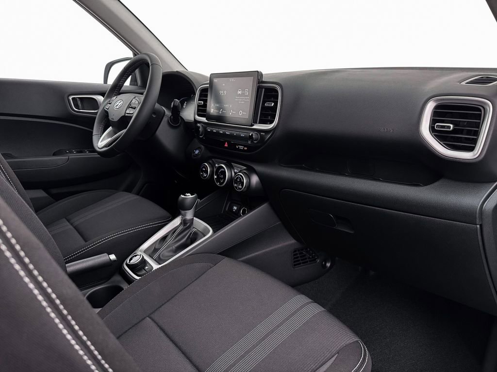 New 2026 Hyundai Venue SEL FWD image 22