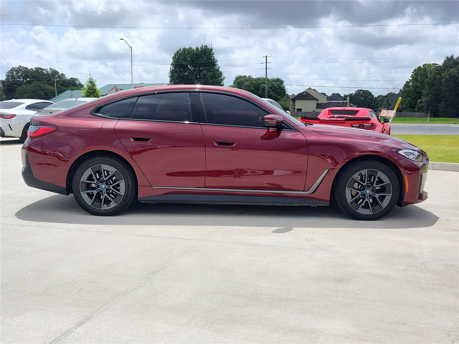 Used 2023 BMW i4 eDrive35 w/ Premium Package RWD image 8