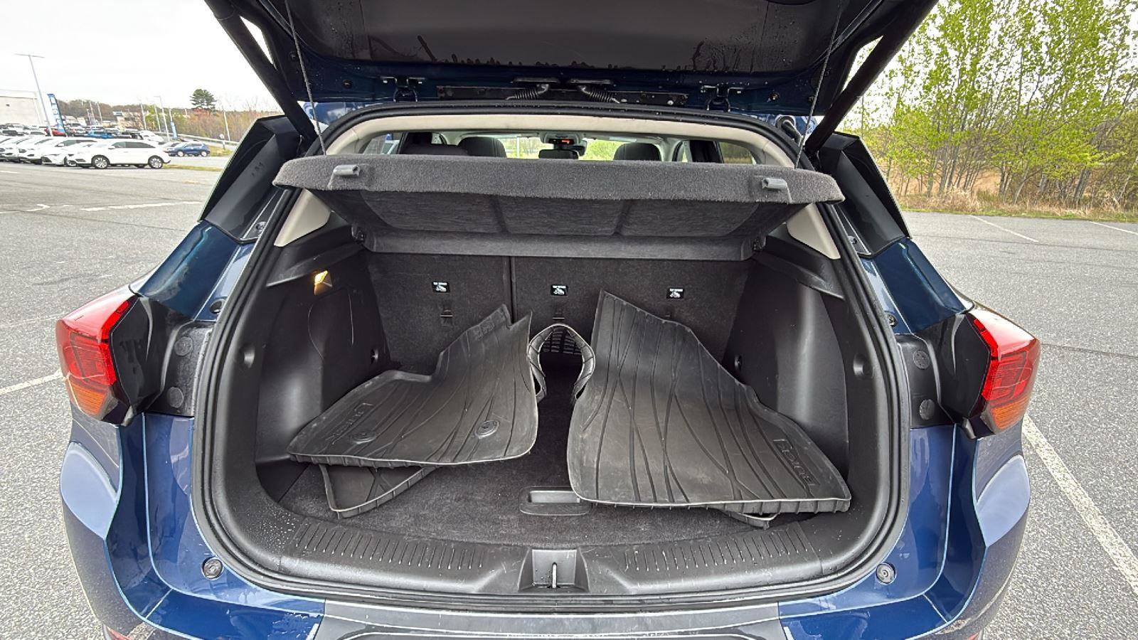 Used 2023 Buick Encore GX Essence w/ Experience Buick Package AWD/4WD image 21