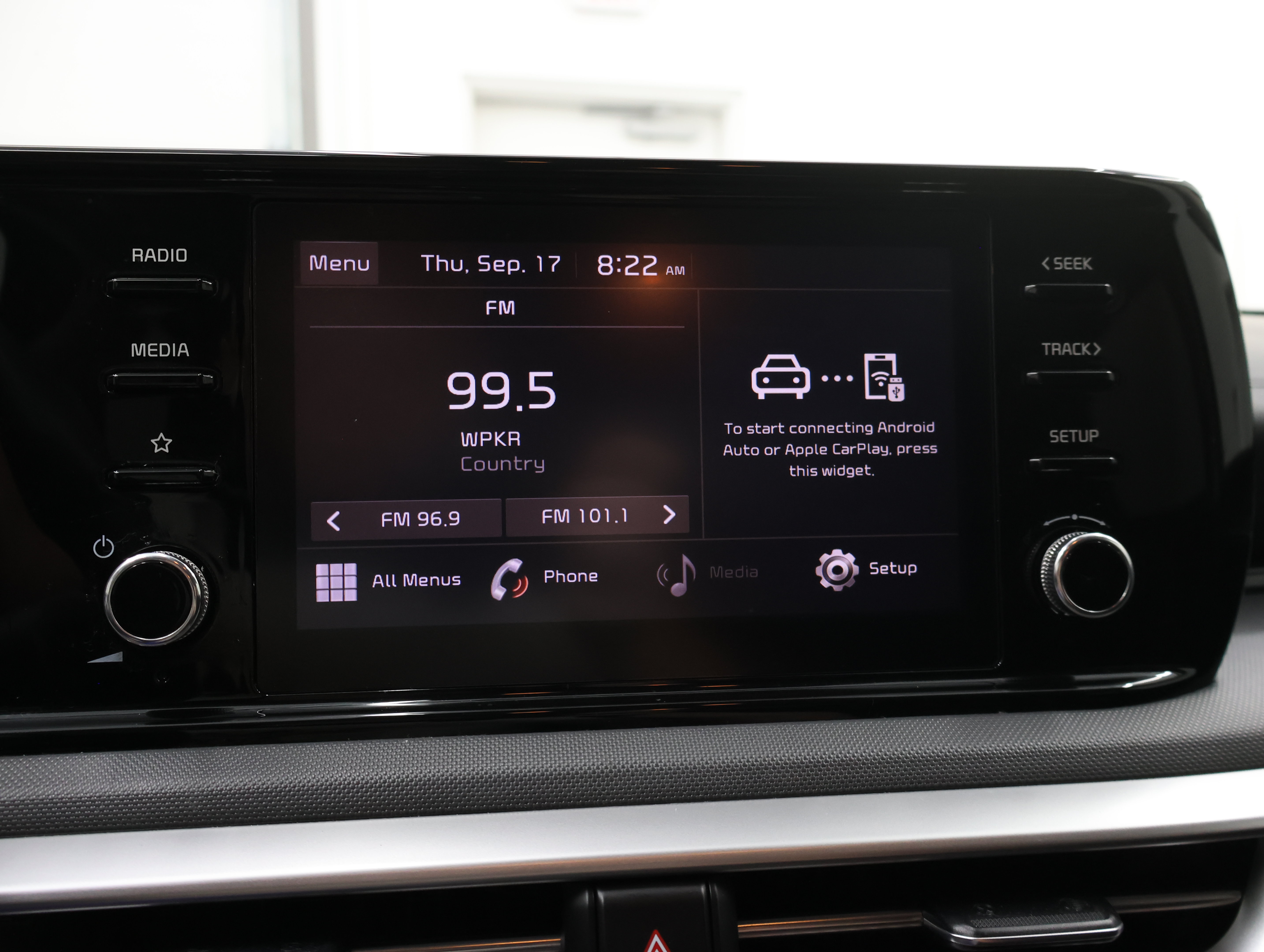 Used 2023 Kia K5 LXS FWD image 43