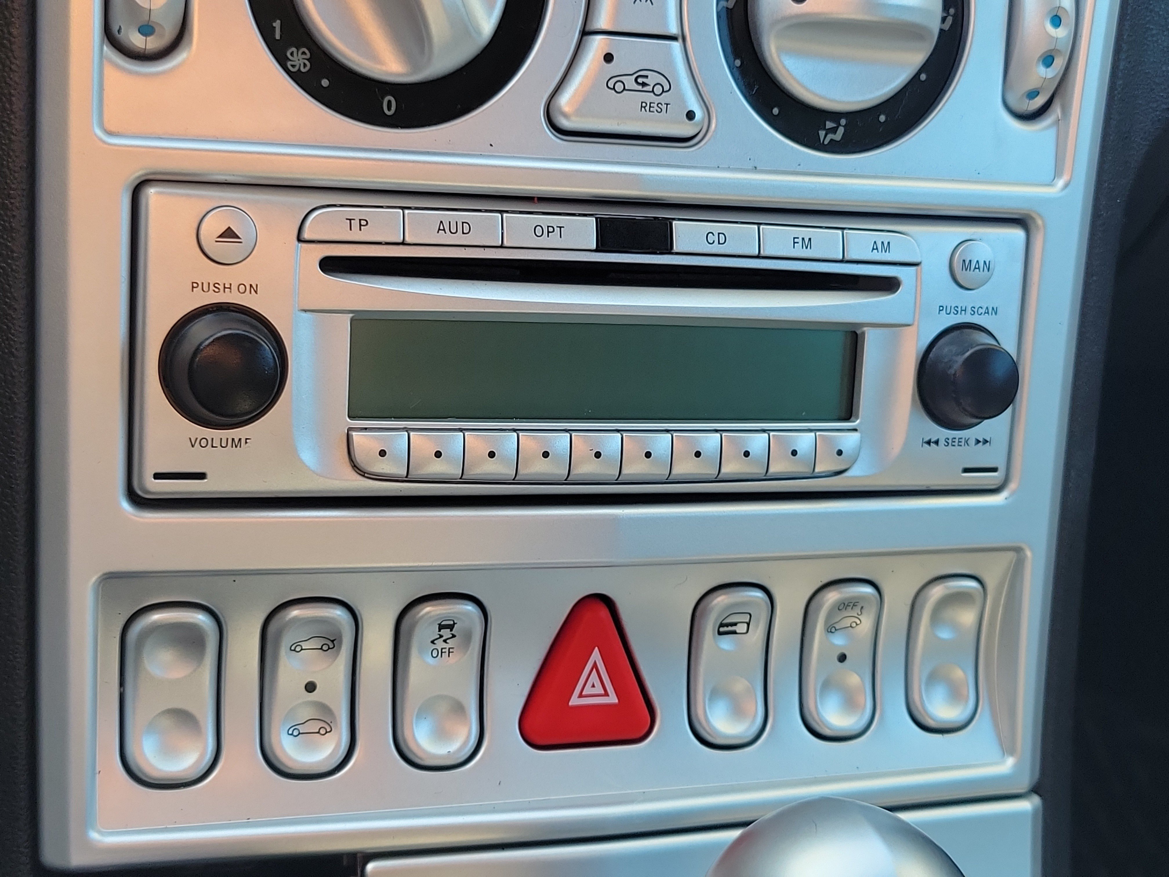 Used 2005 Chrysler Crossfire Convertible w/ Special Edition Group RWD image 16