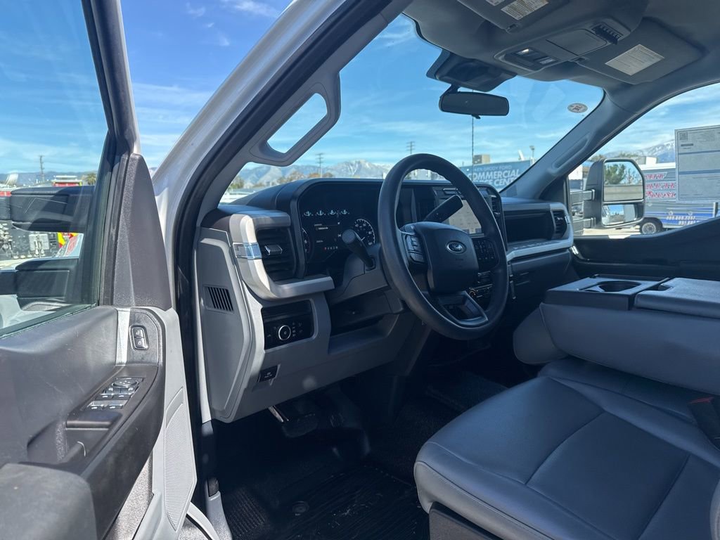 Used 2023 Ford F250 XL w/ XL Chrome Package image 7