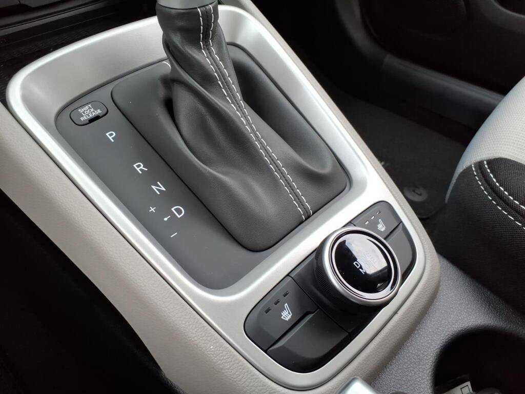 New 2026 Hyundai Venue SEL FWD image 10