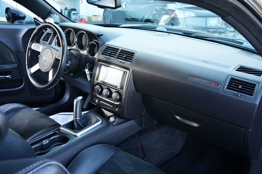 Used 2009 Dodge Challenger SRT8 w/ SRT Option Group II image 15