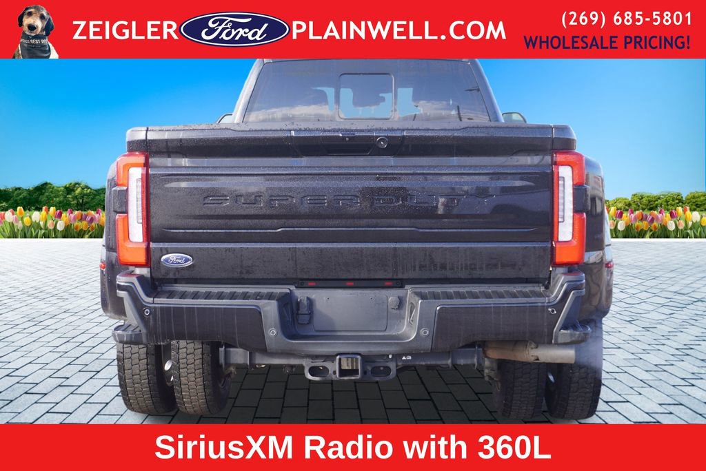 Used 2025 Ford F450 Platinum image 4