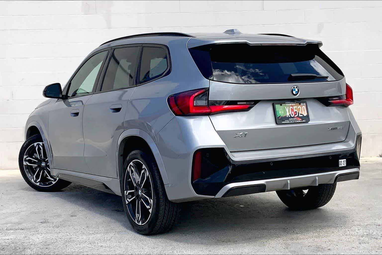 Used 2023 BMW X1 xDrive28i AWD/4WD image 4