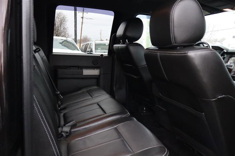 Used 2013 Ford F250 Lariat w/ Chrome Pkg image 15