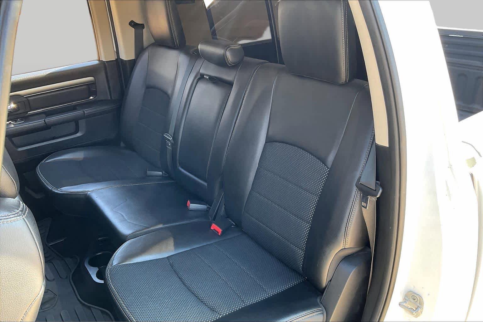 Used 2014 RAM 1500 Sport RWD image 19