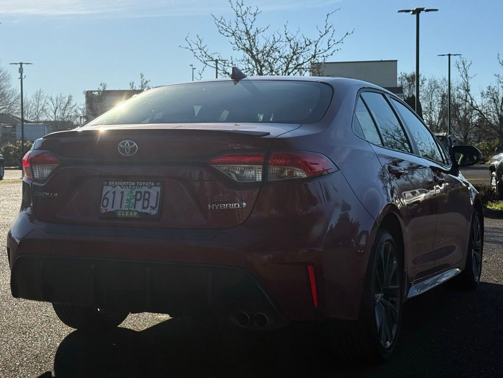 Used 2023 Toyota Corolla SE image 5