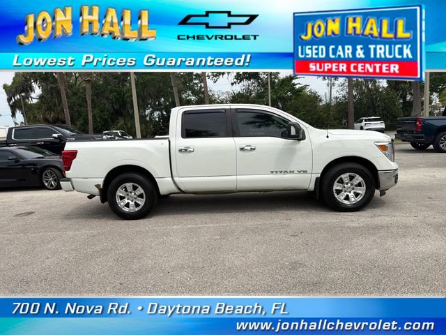 Used 2018 Nissan Titan SV w/ SV Convenience Package RWD image 16