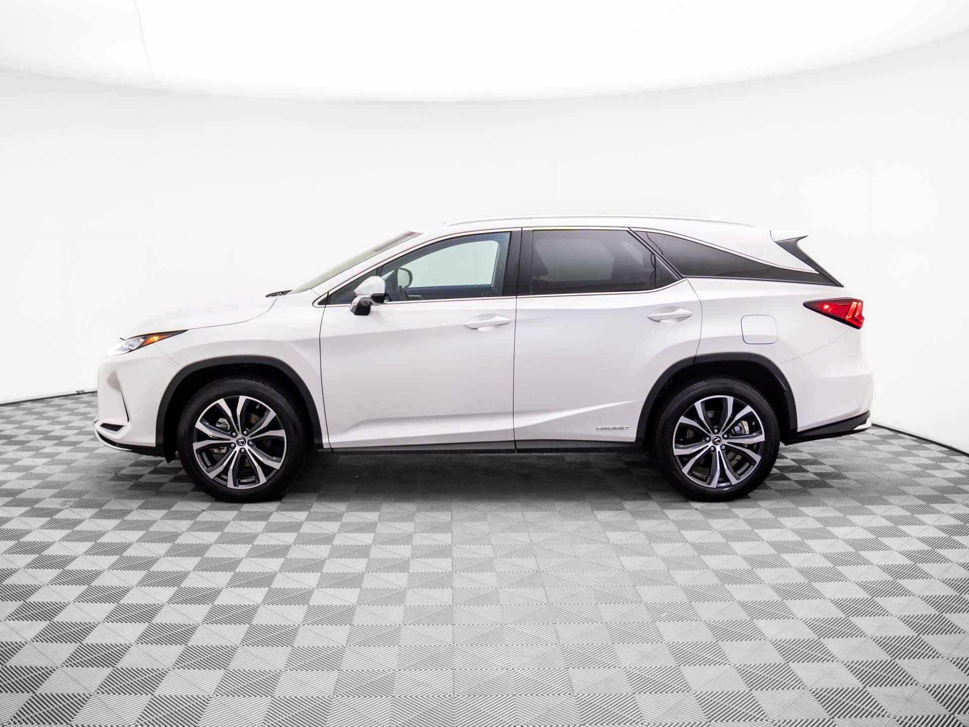 Used 2021 Lexus RX 450hL AWD w/ Premium Package image 2
