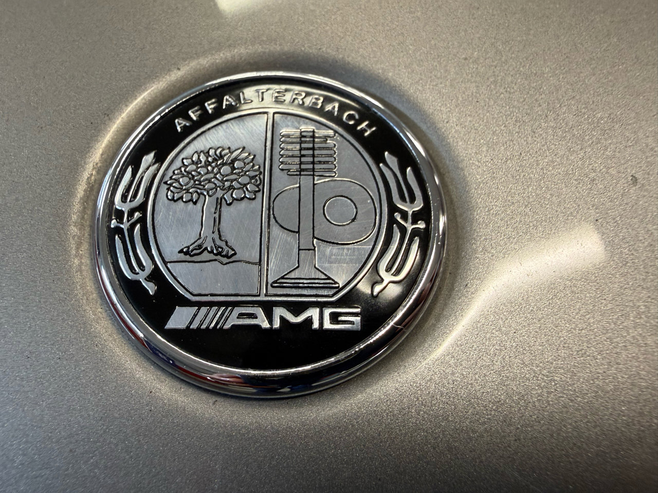 Used 2004 Mercedes-Benz E 55 AMG Sedan image 28