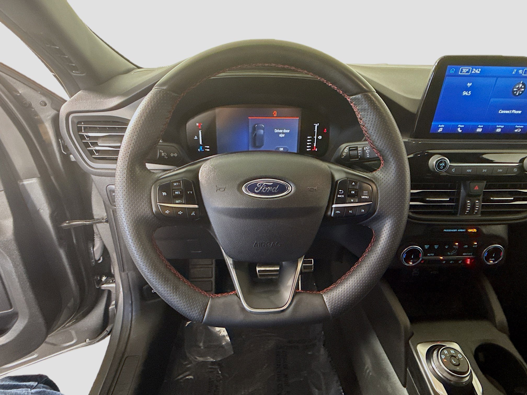 Used 2024 Ford Escape ST-Line Select image 13