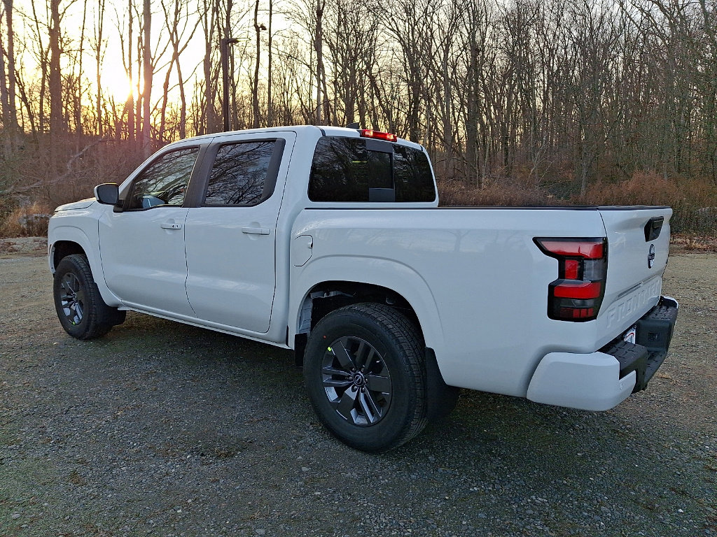 New 2026 Nissan Frontier SV w/ SV Convenience Package image 3