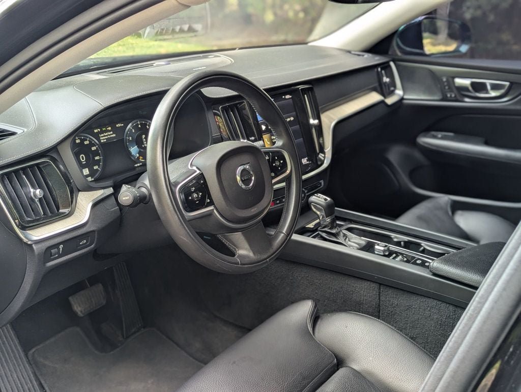 Used 2019 Volvo S60 T5 Inscription FWD image 16