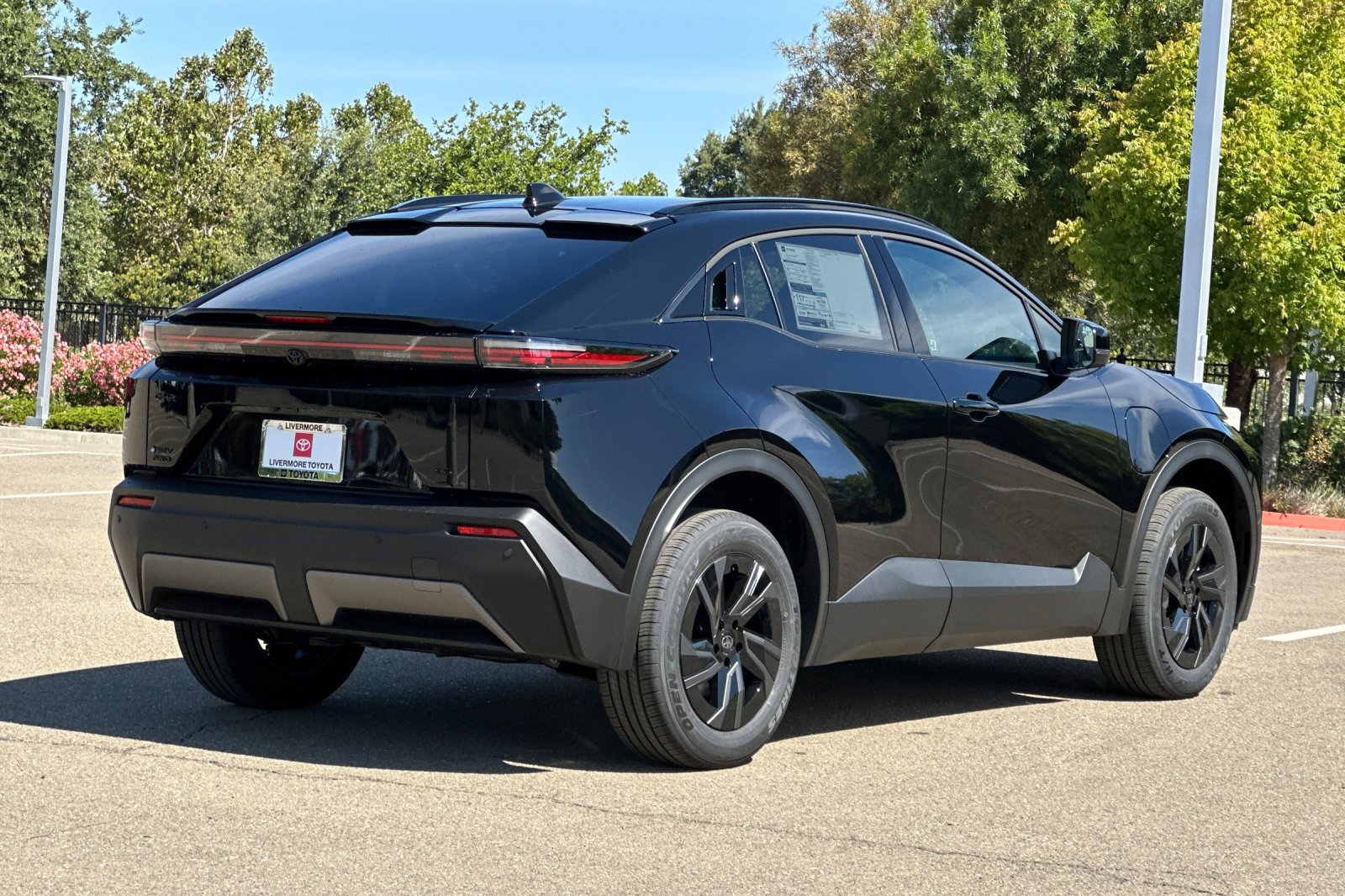 New 2026 Toyota C-HR AWD/4WD image 4