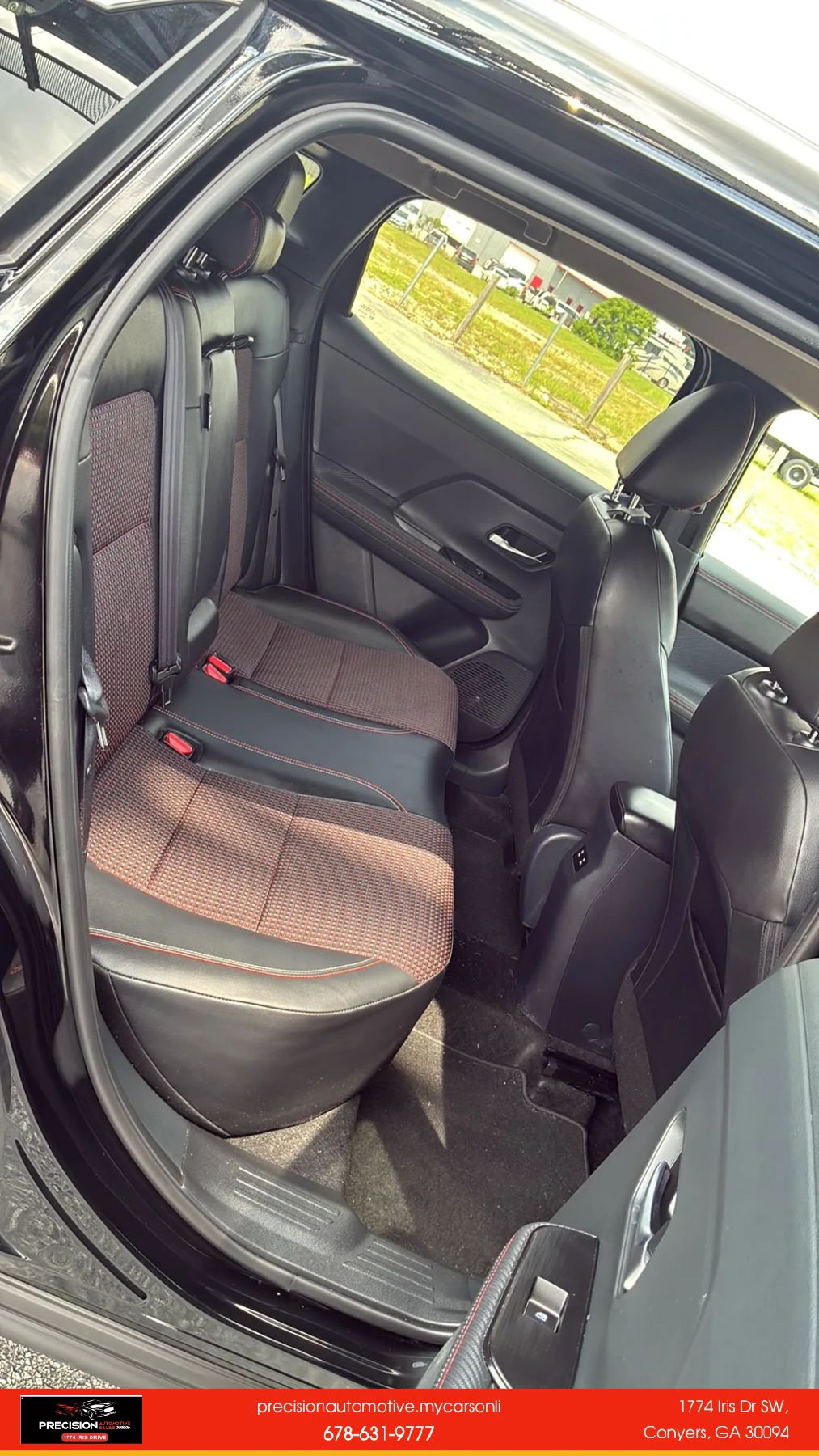 Used 2025 Nissan Kicks SR FWD image 15
