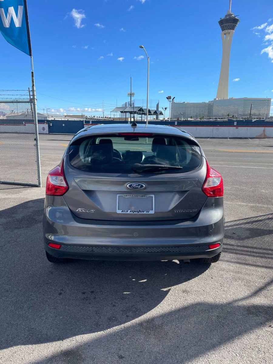 Used 2012 Ford Focus Titanium image 5