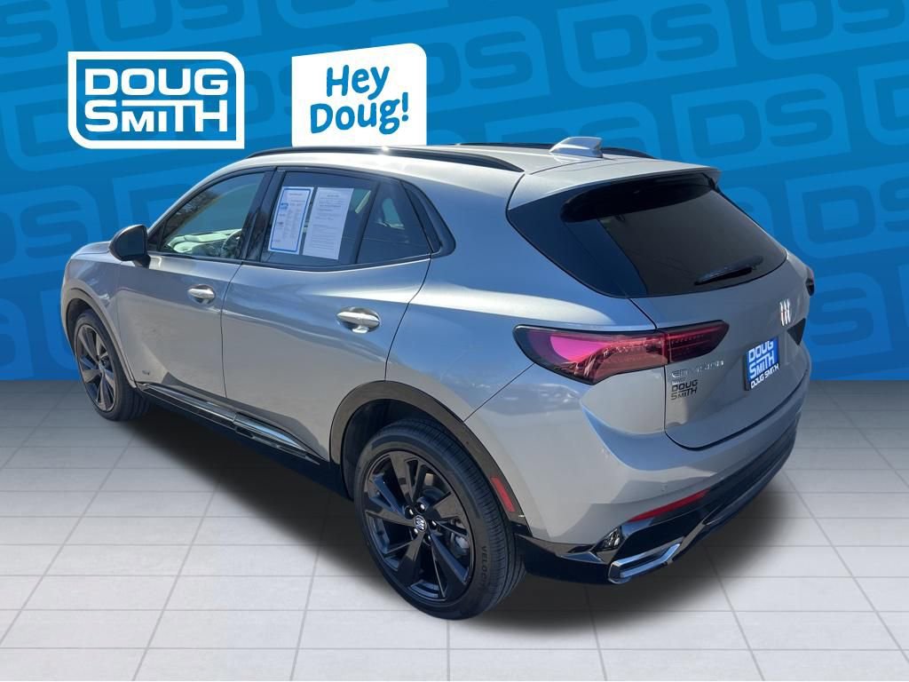 Used 2024 Buick Envision Sport Touring image 4