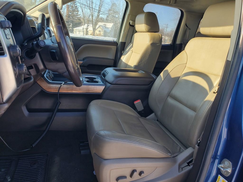 Used 2016 Chevrolet Silverado 1500 LTZ w/ LTZ Plus Package AWD/4WD image 6