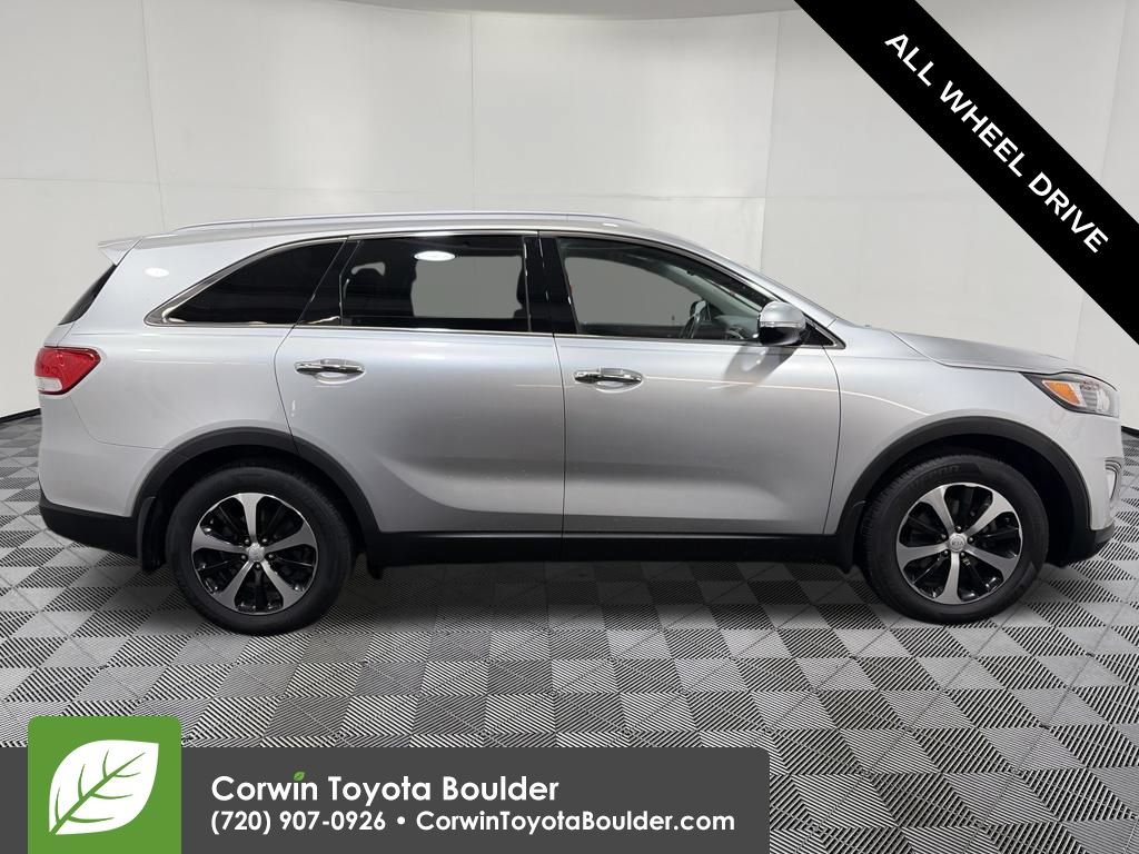 Used 2017 Kia Sorento EX AWD/4WD image 9
