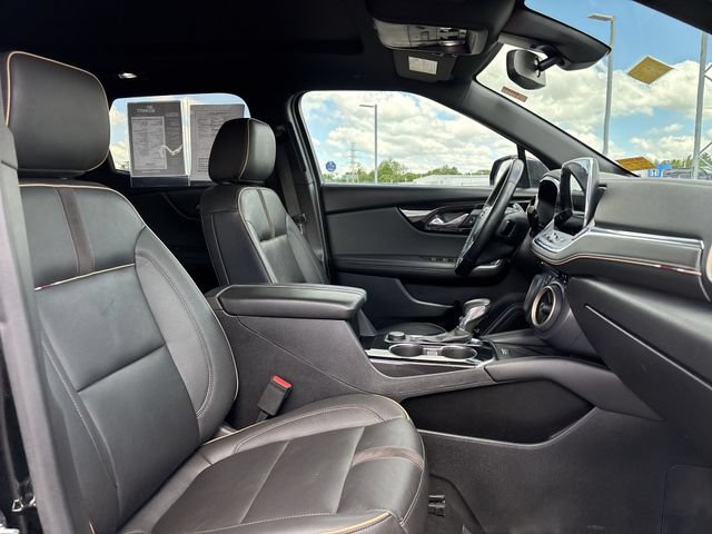 Certified 2023 Chevrolet Blazer Premier w/ Enhanced Convenience Package AWD/4WD image 19