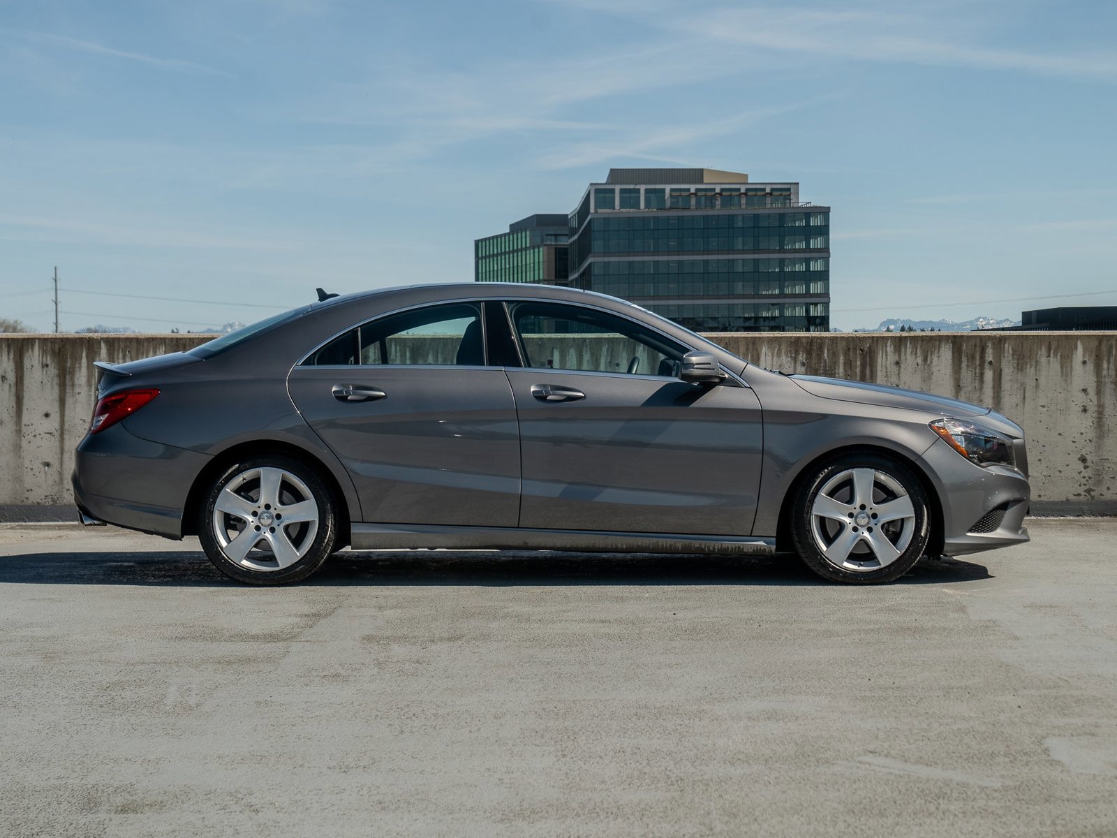 Used 2016 Mercedes-Benz CLA 250 4MATIC image 6
