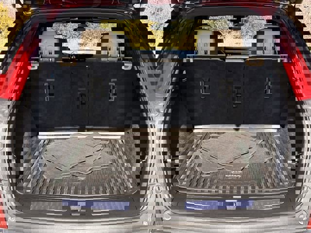 Used 2018 Cadillac XT5 Luxury w/ Driver Awareness Package image 31