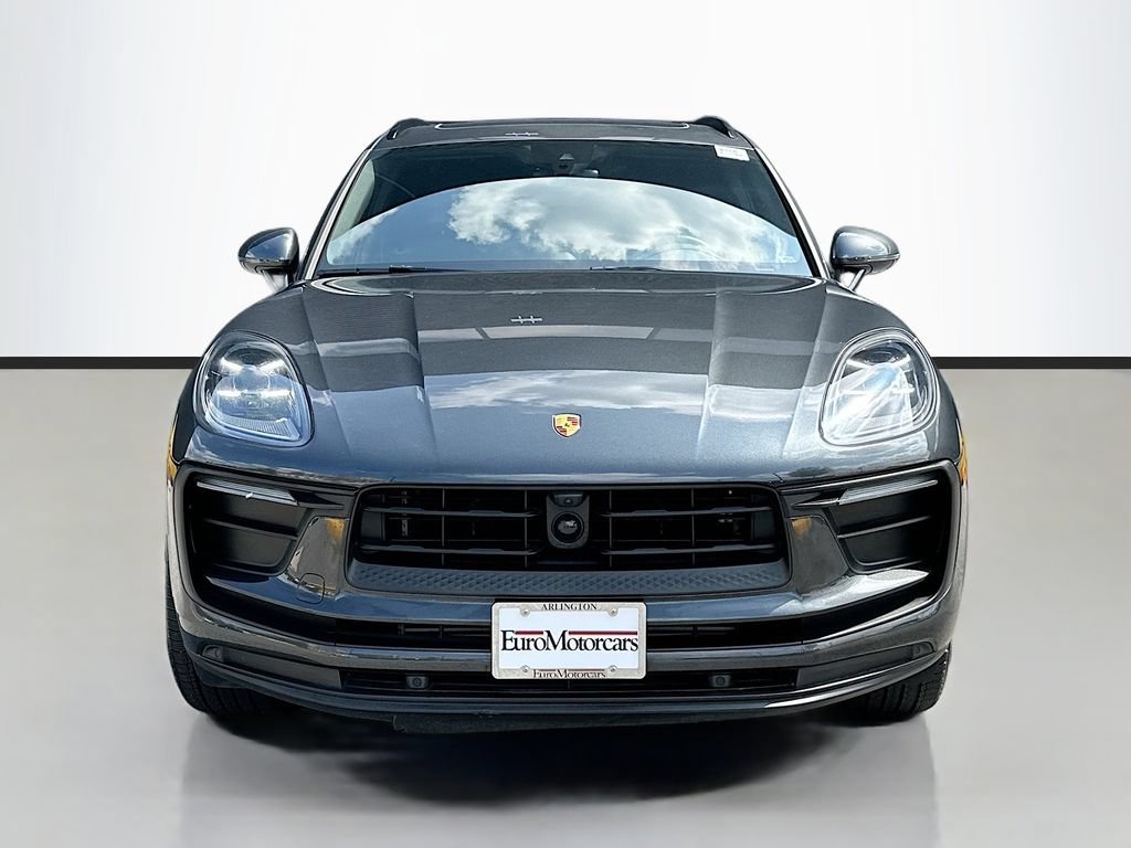 Used 2024 Porsche Macan w/ Premium Plus Package AWD/4WD image 6