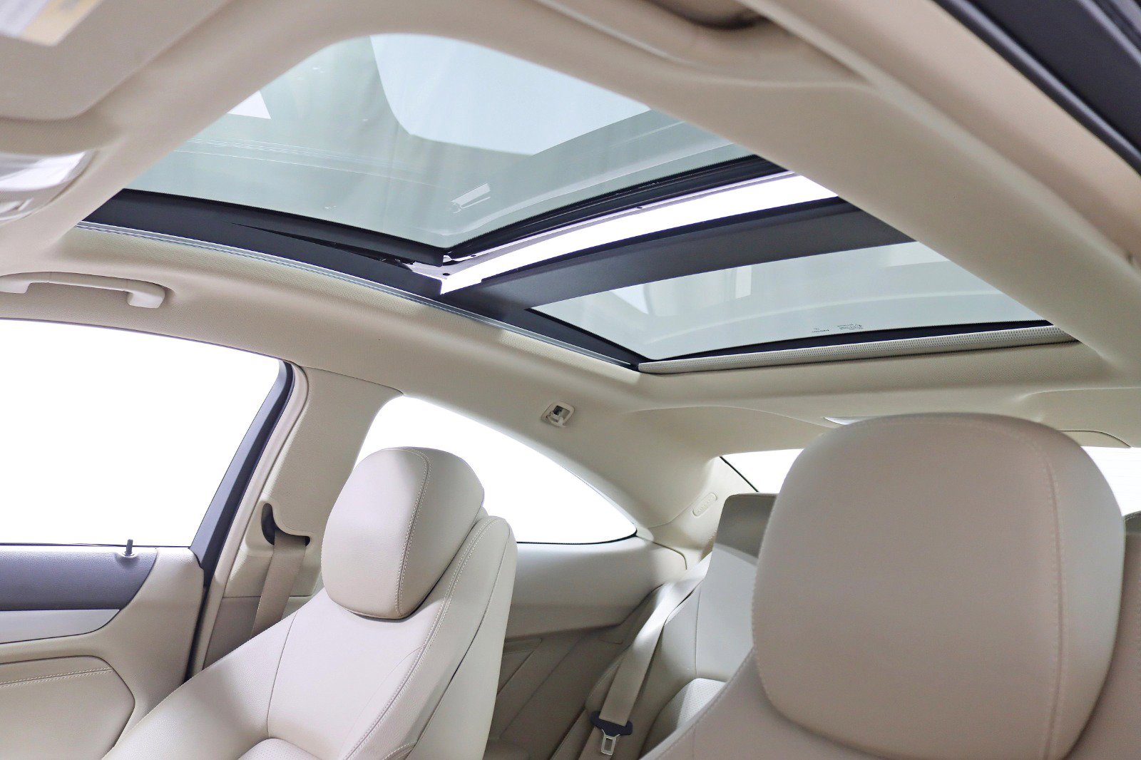 Used 2013 Mercedes-Benz C 250 Coupe image 25