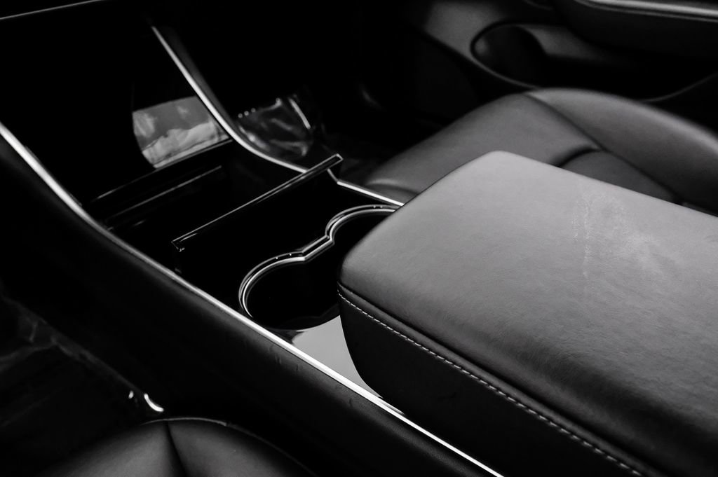 Used 2019 Tesla Model 3 Standard Range RWD image 25