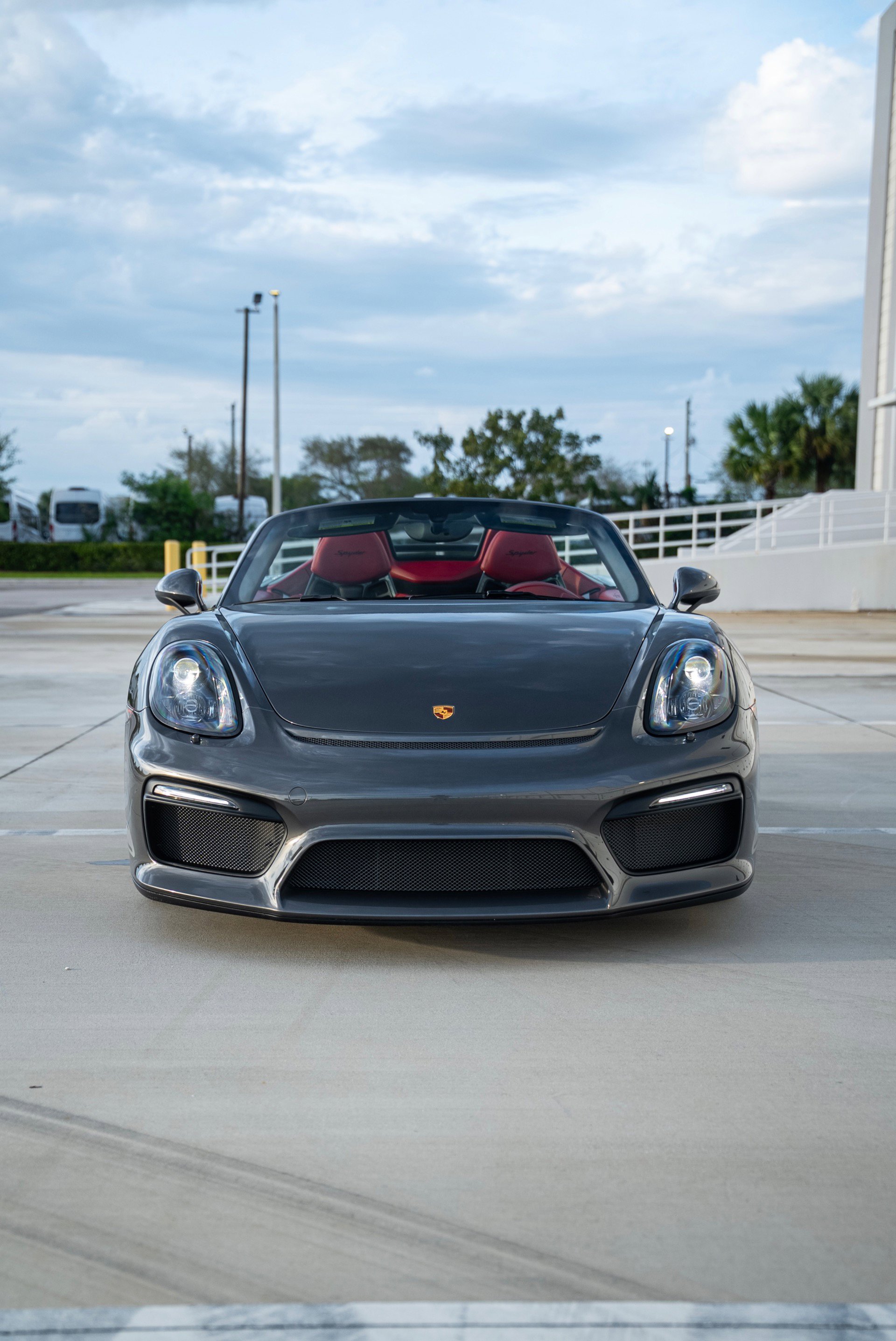 Used 2016 Porsche Boxster Spyder image 2