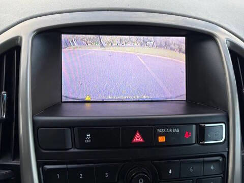 Used 2013 Buick Verano Convenience FWD image 23