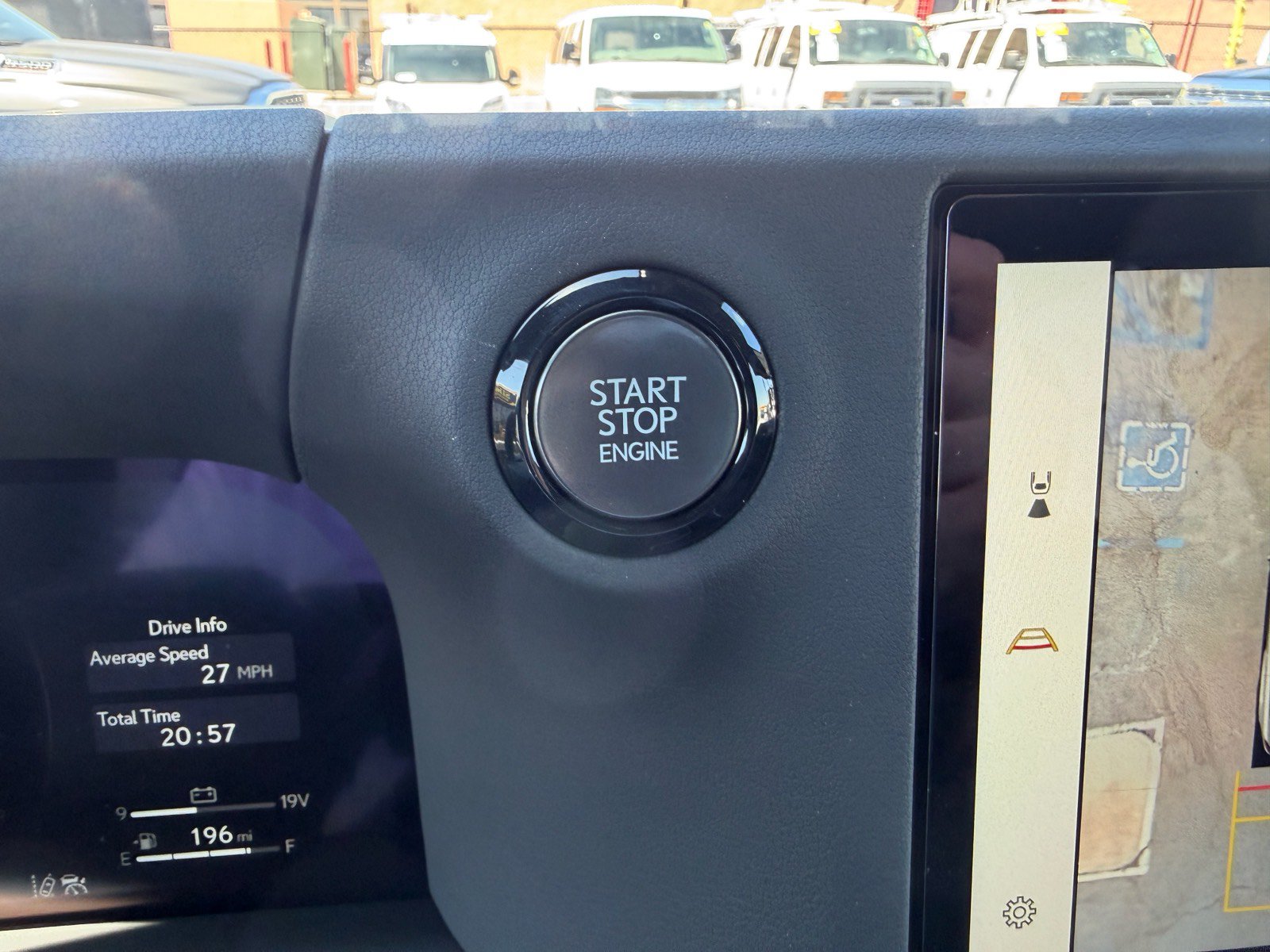 Used 2026 Lexus GX 550 AWD/4WD image 32